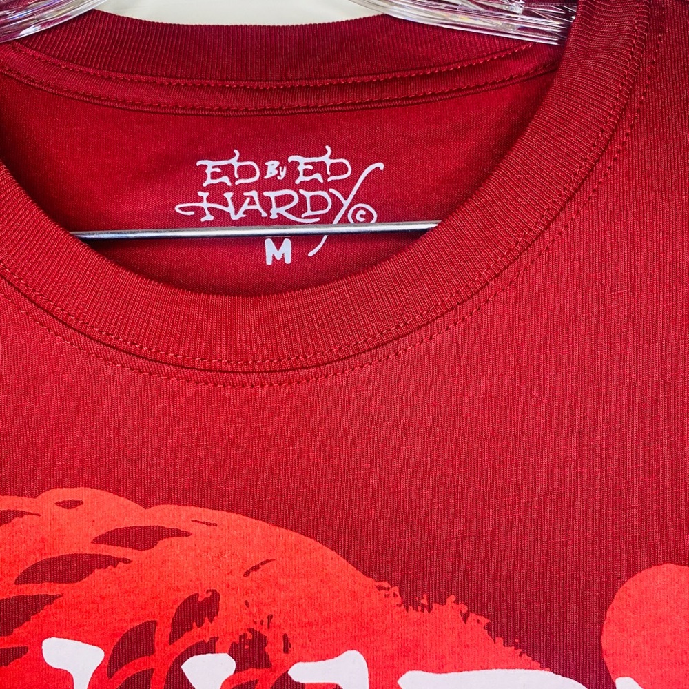 Ed Hardy Red Tiger Graphic Tee BNWT - Picture 2 of 4